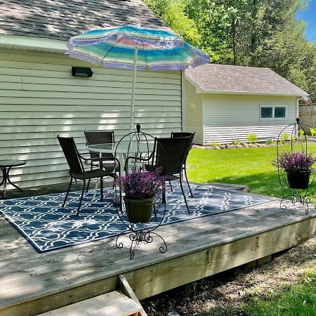 The Charming Glenn Cottage! Walk To Lake Michigan! Fennville Ngoại thất bức ảnh
