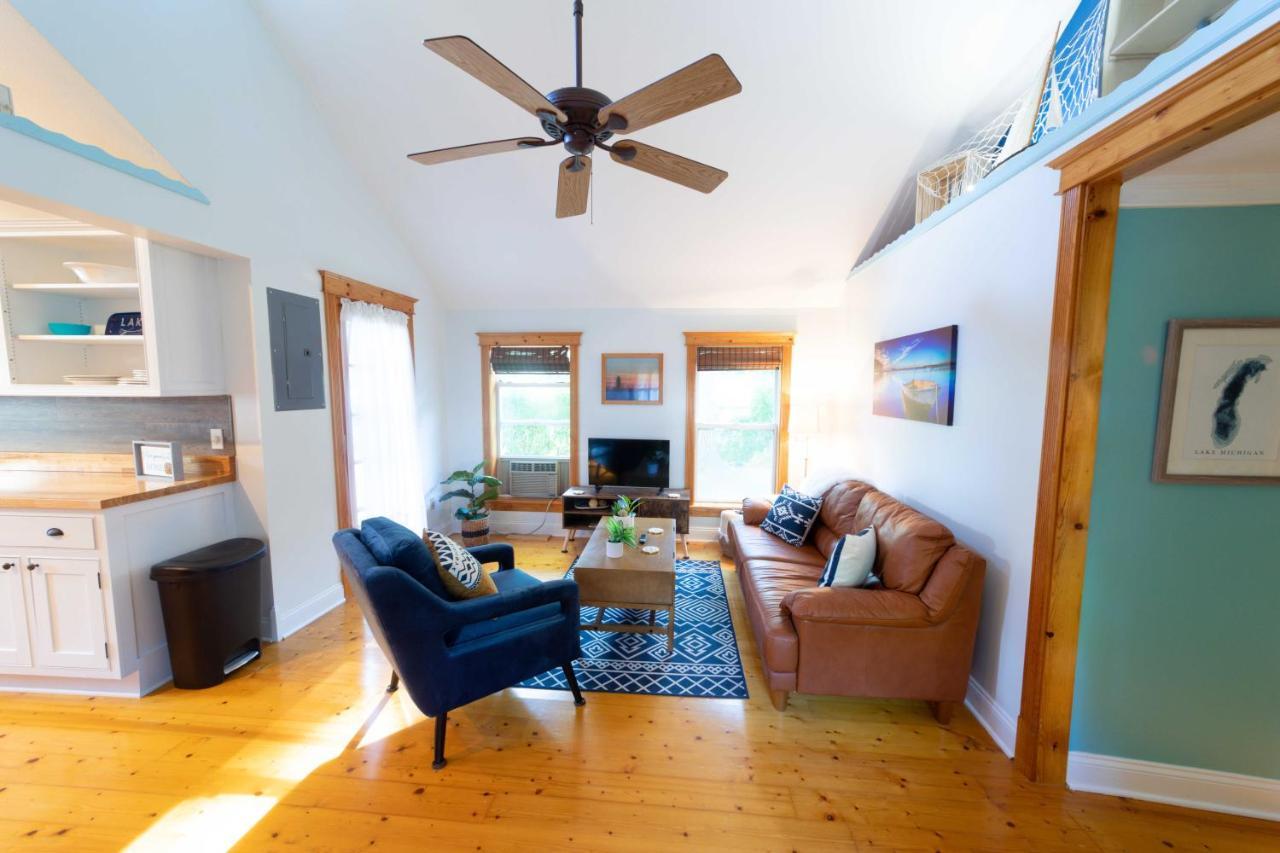 The Charming Glenn Cottage! Walk To Lake Michigan! Fennville Ngoại thất bức ảnh