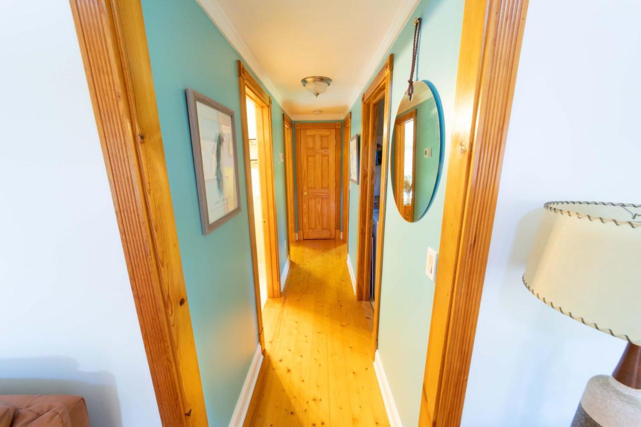 The Charming Glenn Cottage! Walk To Lake Michigan! Fennville Ngoại thất bức ảnh