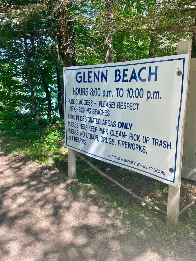 The Charming Glenn Cottage! Walk To Lake Michigan! Fennville Ngoại thất bức ảnh