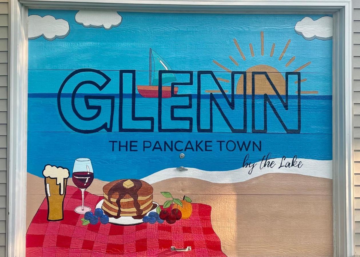 The Charming Glenn Cottage! Walk To Lake Michigan! Fennville Ngoại thất bức ảnh