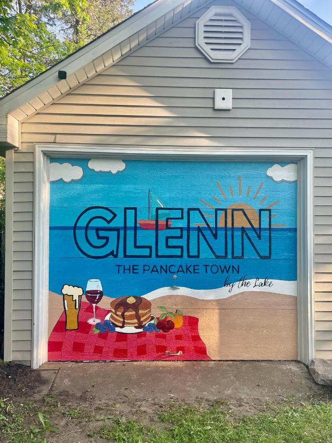 The Charming Glenn Cottage! Walk To Lake Michigan! Fennville Ngoại thất bức ảnh
